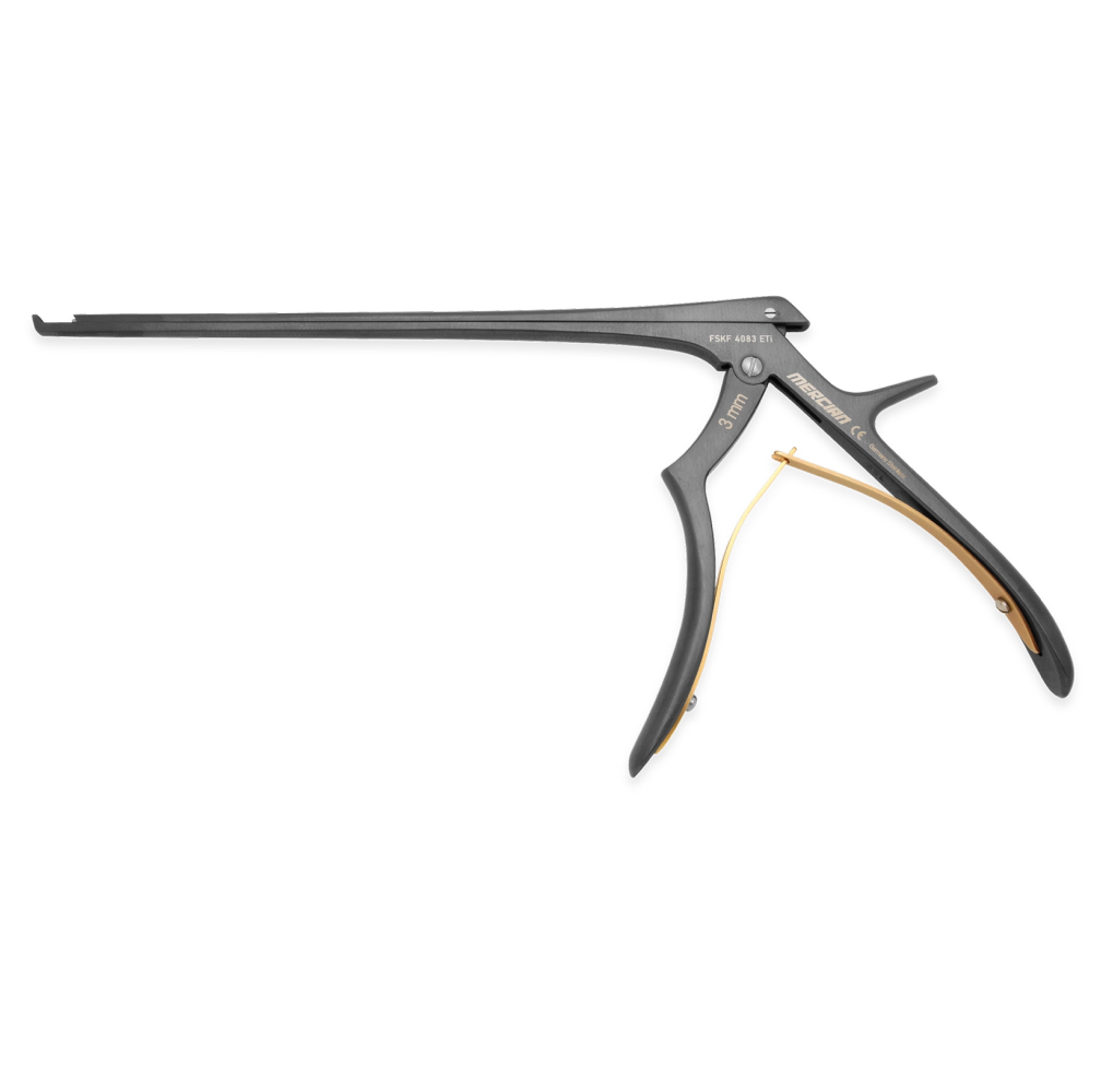 مشرط "بلاك لاين كيريسون" لإزالة الصفيحة الفقرية متوفر لدى شركة ميرسيان الجراحية